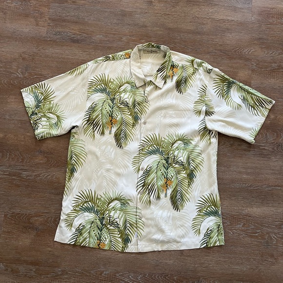 Tommy Bahama 100% Silk Hawaiian Shirt | Palm Print | Cream | Size XL - Picture 10 of 13